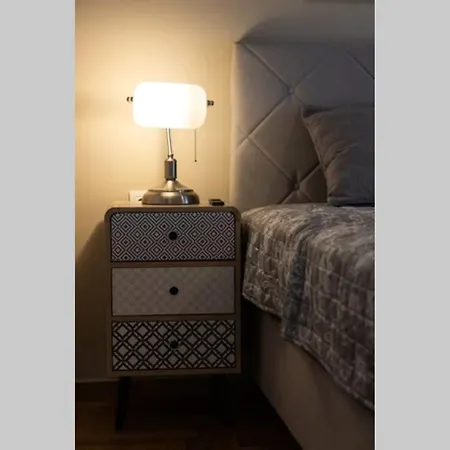 D3 Stylish Διαμέρισμα