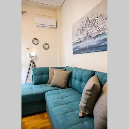 D3 Stylish Apartment Volos